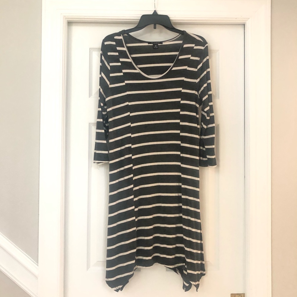 5th & Love Super Soft Stripe Gray Loose Knit Dress